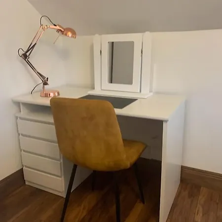 Wonderful Coastal In Town *