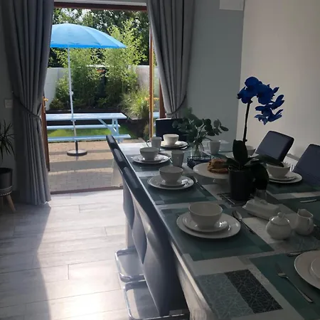 Feriehus Wonderful Coastal In Town